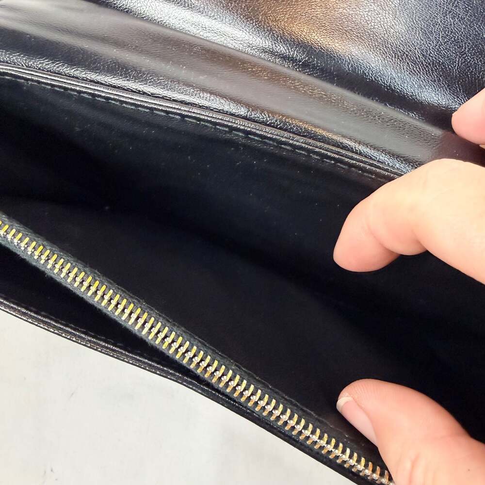 Vintage Black Leather Evening Shoulder Bag with Gold Tone Rope Detail Clasp - Picture 8 of 10